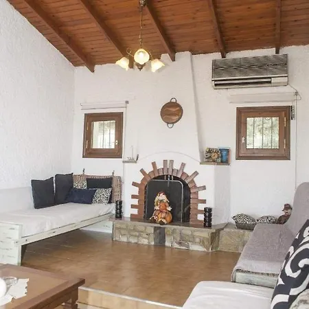 Mary's House Vila